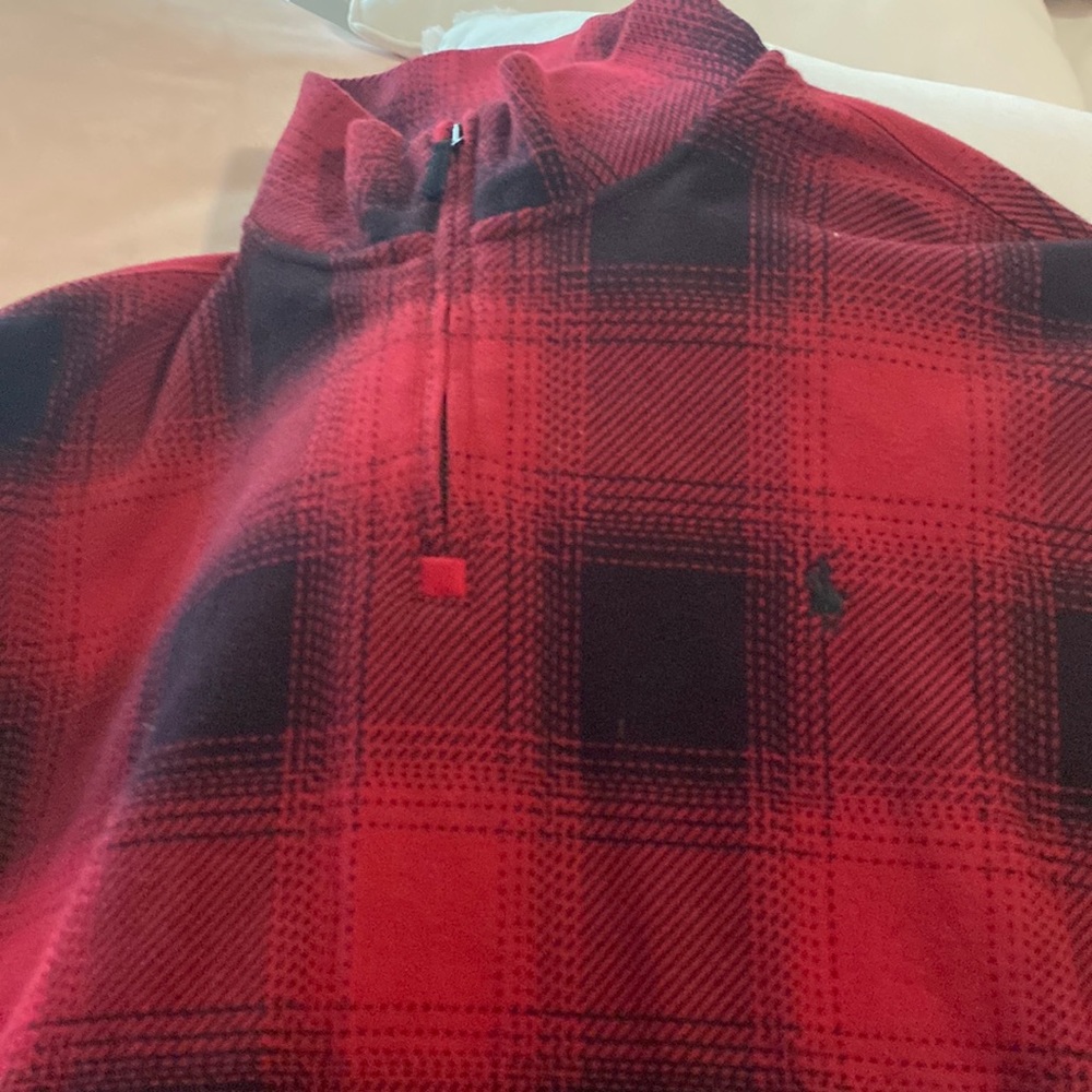 2 Polo shirts